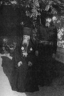 Архимандрит Феофан и диакон Андрей. Фото 1980 года.