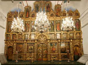 Иконостас храма 12 апостолов. Москва