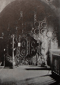 Иконостас в приделе Пятницкой церкви. Фото А.Т. Доморацкого. 1929 г.