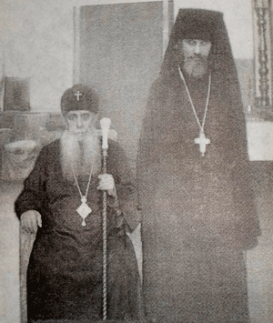 Митрополит Зиновий и иеромонах Виталий. Бурдино. Начало 1980-х годов.