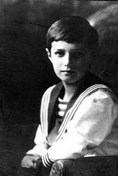 Наследник Российского престола, Цесаревич Алексей, злодейски убитый большевиками в 1918 г. Фотография